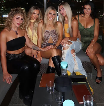 🔥 Karmen petrovic page leaked private photo uncensored full