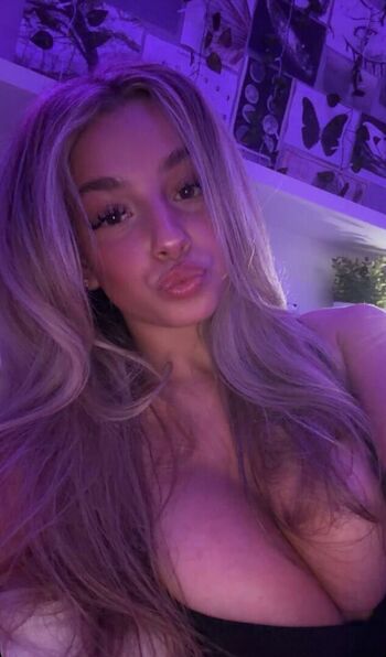 🔥 Kira pregiato  page leaked private photo uncensored full