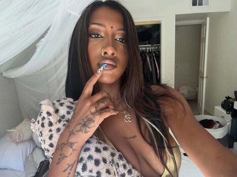 🔥 Lara raj page leaked private photo uncensored full