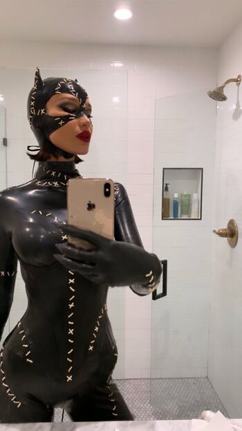 🔥 Latex fetish leaked private photo uncensored full