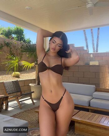 Full leaked Leah halton page private onlyfans photo