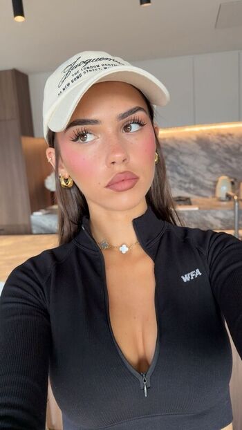🔥 Leah halton page leaked private photo uncensored full