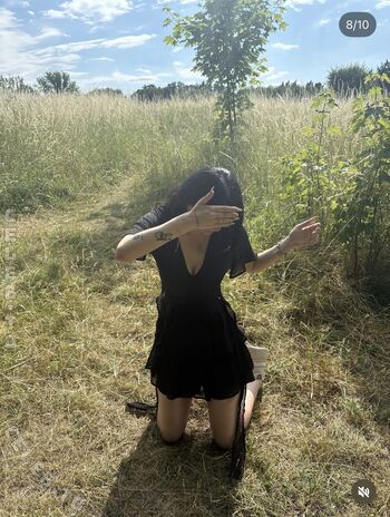 🔥 Leahbunnyy leaked private photo uncensored full