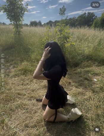 🔥 Leahbunnyy leaked private photo uncensored full