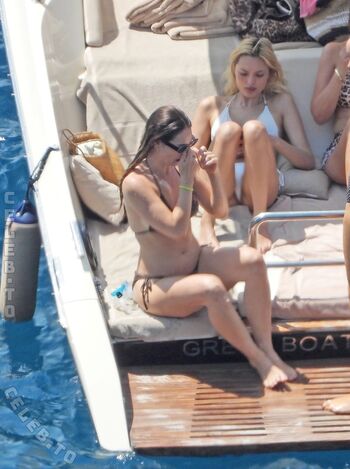 🔥 Lily james leaked private photo uncensored full