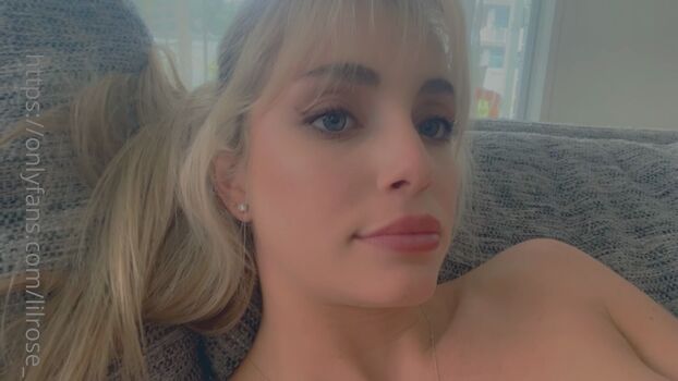 🔥 Lily rose  page leaked private photo uncensored full