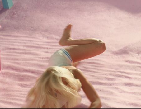 🔥 Margot robbie leaked private photo uncensored full