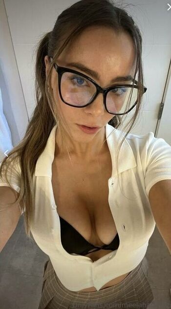 🔥 Meelah robbins leaked private photo uncensored full
