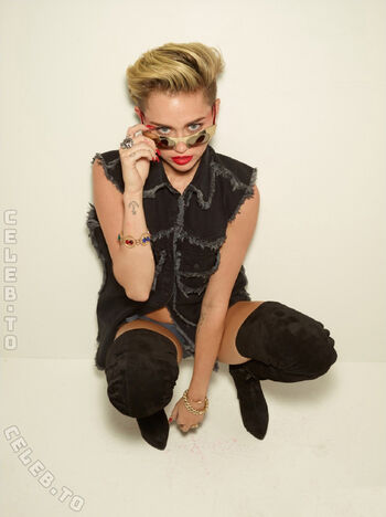 🔥 Miley cyrus page leaked private photo uncensored full
