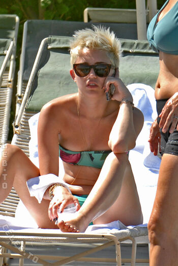 🔥 Miley cyrus page leaked private photo uncensored full