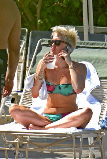 🔥 Miley cyrus page leaked private photo uncensored full