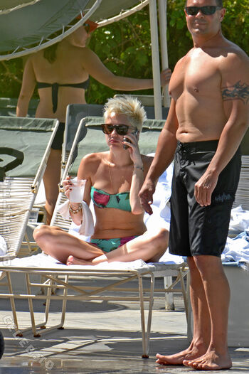 🔥 Miley cyrus page leaked private photo uncensored full