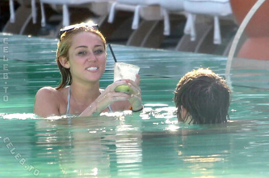 🔥 Miley cyrus page leaked private photo uncensored full