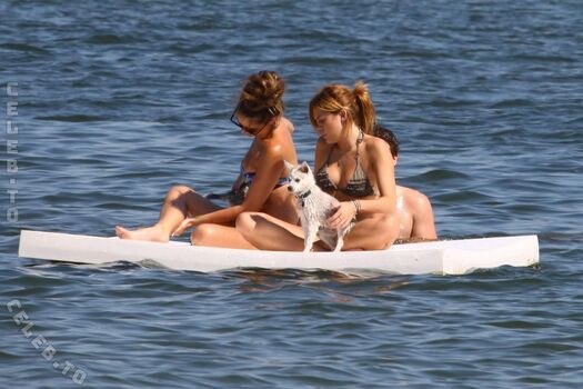 🔥 Miley cyrus page leaked private photo uncensored full