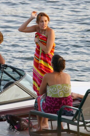 🔥 Miley cyrus page leaked private photo uncensored full