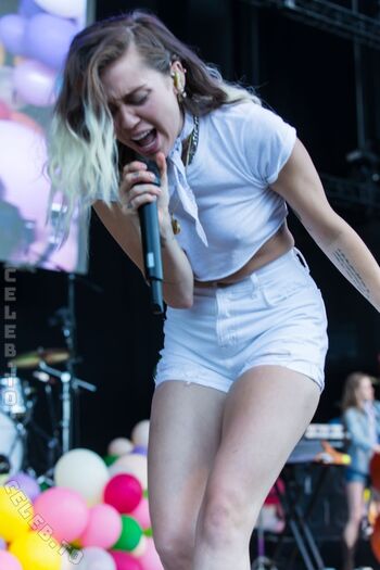 🔥 Miley cyrus page leaked private photo uncensored full
