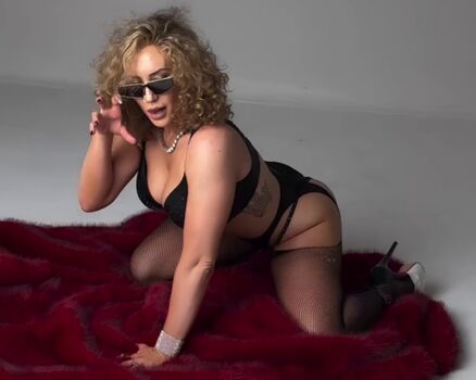 🔥 Nikkita lyons  page leaked private photo uncensored full
