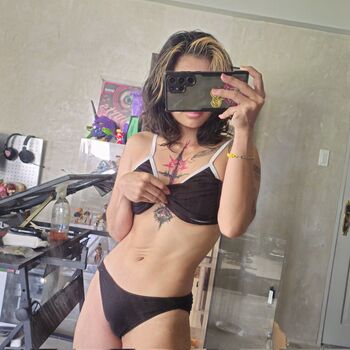 🔥 Nyaaati page leaked private photo uncensored full