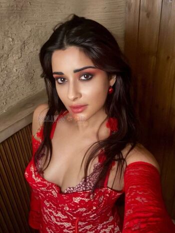 🔥 Nyra banerjee leaked private photo uncensored full