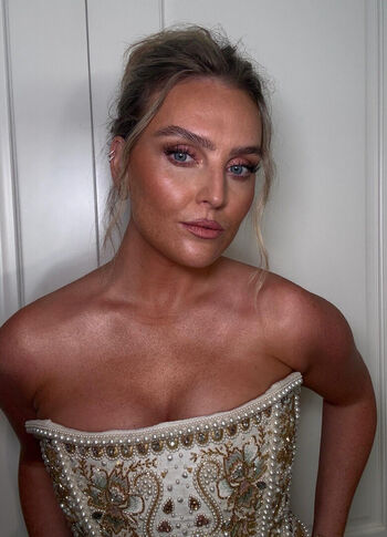 🔥 Perrie edwards page leaked private photo uncensored full