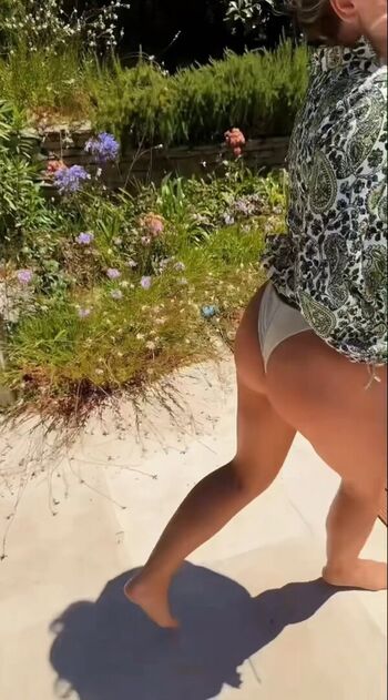 🔥 Perrie edwards leaked private photo uncensored full