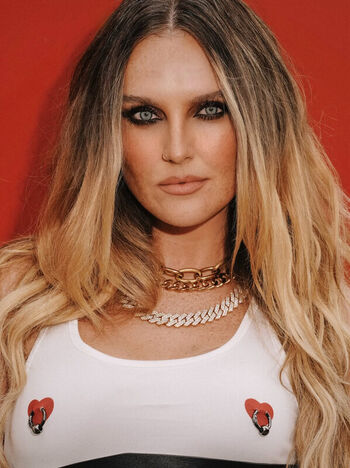🔥 Perrie edwards leaked private photo uncensored full