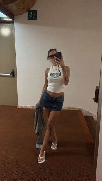 🔥 Roberta lazzerini leaked private photo uncensored full