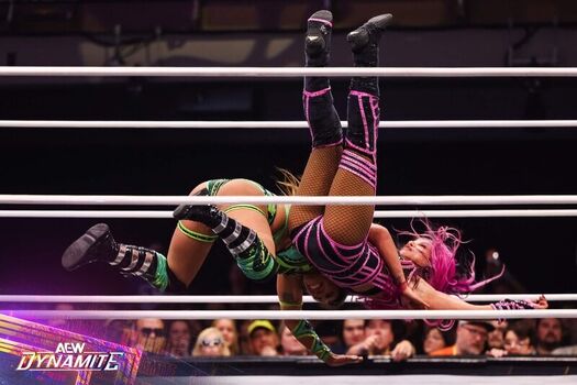 🔥 Sasha banks leaked private photo uncensored full