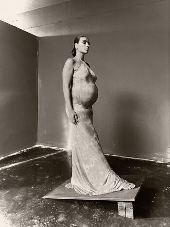 🔥 Sevdaliza page leaked private photo uncensored full