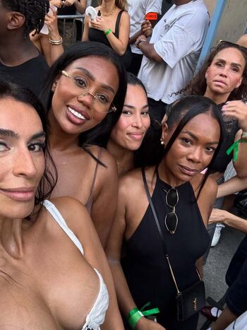🔥 Sevdaliza leaked private photo uncensored full