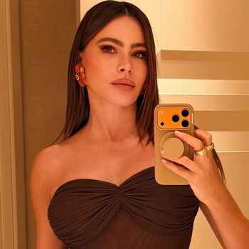 🔥 Sofia vergara  page leaked private photo uncensored full