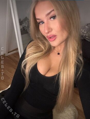 🔥 Sophiaa leaked private photo uncensored full