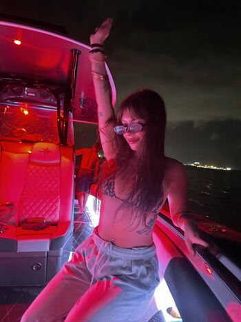 🔥 Therealjuicyjordan leaked private photo uncensored full