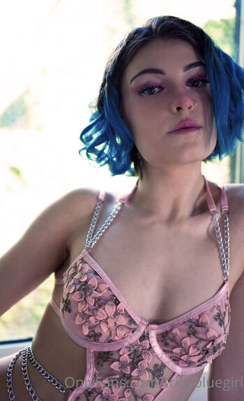 🔥 Trixy blue page leaked private photo uncensored full