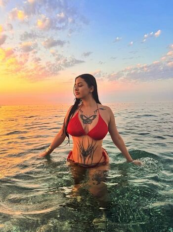 🔥 Turkish girls leaked private photo uncensored full