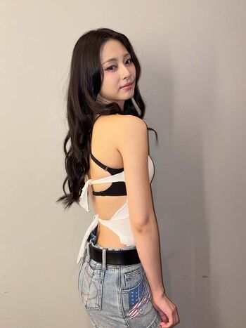 🔥 Tzuyu page leaked private photo uncensored full