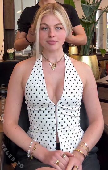 🔥 Vallixpauline leaked private photo uncensored full
