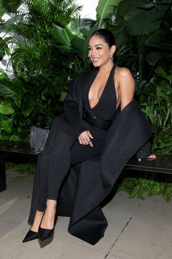 🔥 Vanessa hudgens  page leaked private photo uncensored full