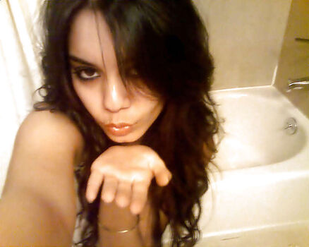 🔥 Vanessa hudgens leaked private photo uncensored full
