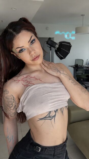 🔥 Wavy brin page leaked private photo uncensored full
