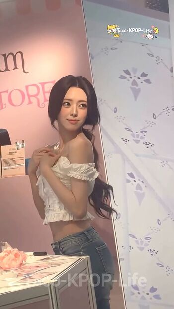🔥 Womenk pop page leaked private photo uncensored full