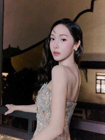 🔥 Womenk pop page leaked private photo uncensored full