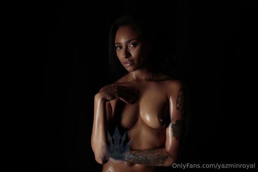 🔥 Yazminroyal leaked private photo uncensored full