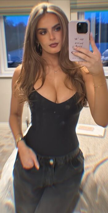 🔥 Zaradeasyy leaked private photo uncensored full